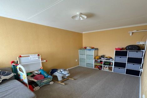 Photo of property in 18 Park Road, West End, Palmerston North, 4412