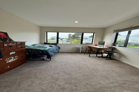 Photo of property in 6a Blenheim Street, Glenfield, Auckland, 0629