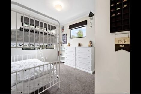 Photo of property in 18 The Glade North, Pukekohe, 2120