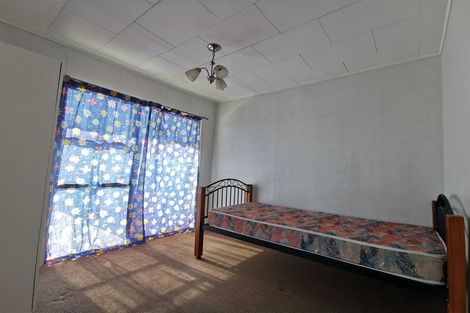 Photo of property in 3 Meadowood Drive, Unsworth Heights, Auckland, 0632