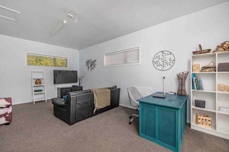 Photo of property in 14 Lacebark Lane, Waipapa, 0230