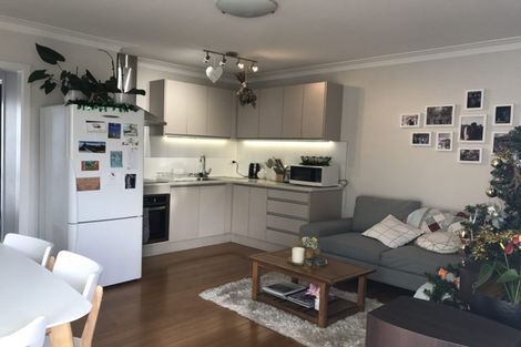 Photo of property in 2/571 Mount Albert Road, Royal Oak, Auckland, 1023