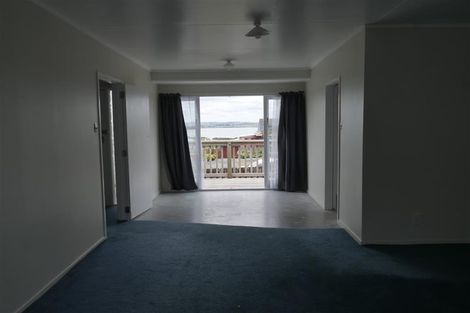 Photo of property in 33 West View Crescent, Onerahi, Whangarei, 0110