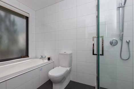 Photo of property in 39b Kakariki Grove, Waikanae, 5036