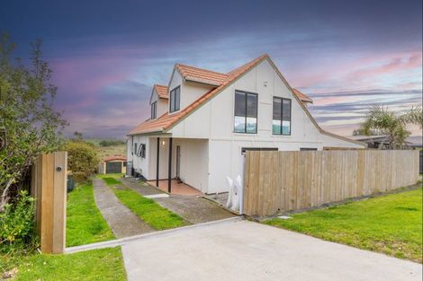 Photo of property in 196 Pukehina Parade, Pukehina, Te Puke, 3189