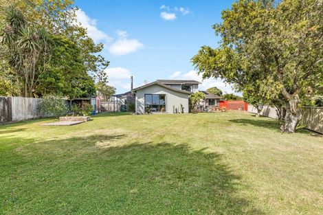 Photo of property in 68 Brois Street, Frankleigh Park, New Plymouth, 4310