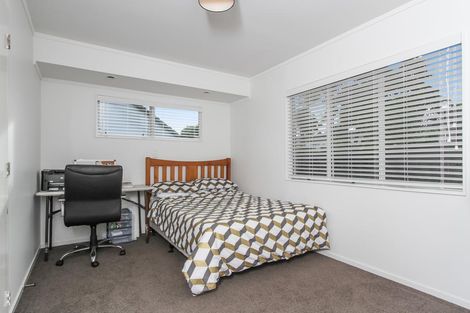 Photo of property in 113a Whitney Street, New Windsor, Auckland, 0600