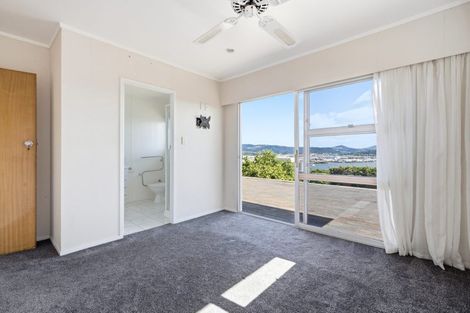 Photo of property in 52 George Point Road, Onerahi, Whangarei, 0110