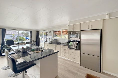 Photo of property in 38 Invergarry Road, Hilltop, Taupo, 3330