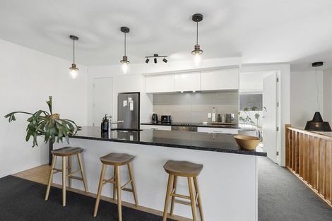 Photo of property in 3 Fore Street, Kaiwharawhara, Wellington, 6035