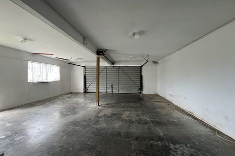 Photo of property in 103b Redoubt Road, Goodwood Heights, Auckland, 2105