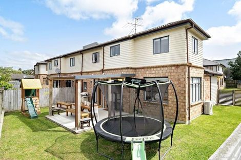 Photo of property in 6 Derg Place, East Tamaki, Auckland, 2013