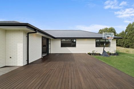 Photo of property in 9 Tate Crescent, Green Island, Dunedin, 9018