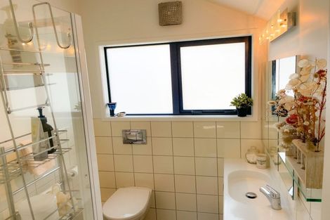 Photo of property in 52 Links View Drive, Omokoroa, 3114