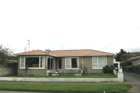 Photo of property in 82 Garden Road, Avalon, Lower Hutt, 5011