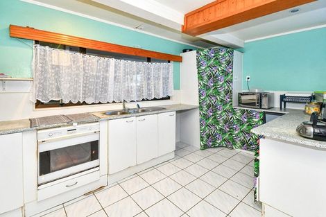 Photo of property in 12 Vickerman Street, Otara, Auckland, 2023