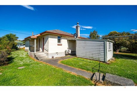 Photo of property in 6 Parsonage Road, Waimate, 7924