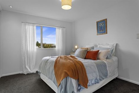 Photo of property in 7 Monks Parade, The Pines Beach, 7630