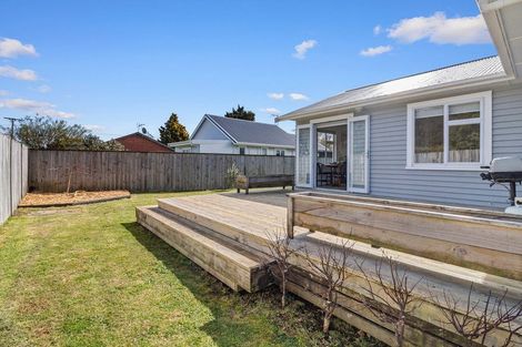 Photo of property in 7a Hinau Street, Inglewood, 4330