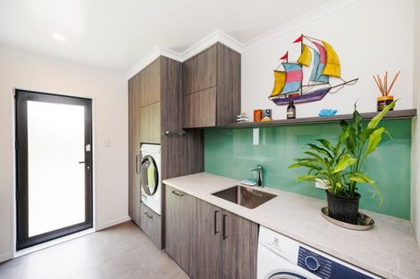 Photo of property in 512 Milson Line, Newbury, Palmerston North, 4478