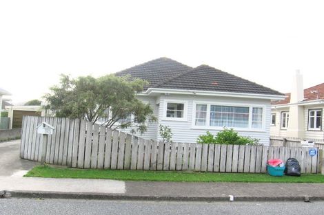 Photo of property in 1/28 Brasell Street, Fairfield, Lower Hutt, 5011