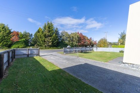 Photo of property in 239 Milford Road, Te Anau, 9600