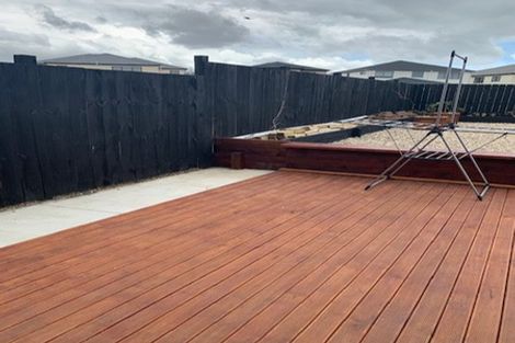 Photo of property in 40 Drumconnell Drive, Flat Bush, Auckland, 2019