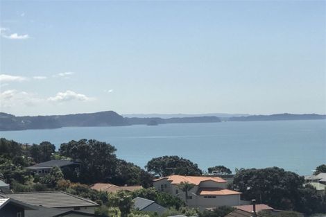 Photo of property in 2e Vipond Road, Stanmore Bay, Whangaparaoa, 0932