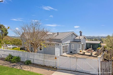 Photo of property in 57 Garfield Road, Helensville, 0800