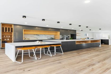 Photo of property in 35 Pacific Heights Road, Orewa, 0931