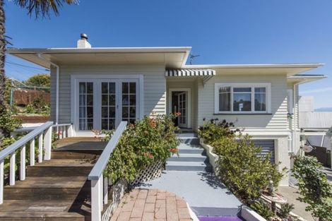 Photo of property in 20 View Mount, Stoke, Nelson, 7011