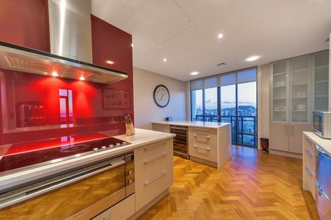 Photo of property in The Metropolis Apartments, 3101/1 Courthouse Lane, Auckland Central, Auckland, 1010