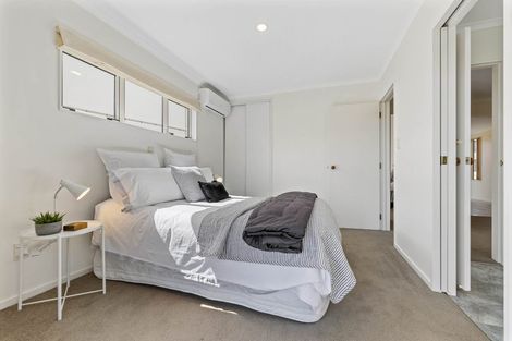 Photo of property in 2 Pipi Street, Two Mile Bay, Taupo, 3330