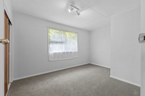 Photo of property in 40 Somerset Crescent, Highbury, Palmerston North, 4412