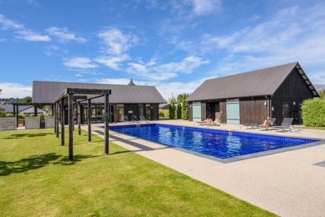 Photo of property in 16 Frye Crescent, Albert Town, Wanaka, 9305