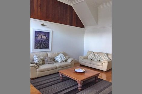 Photo of property in 2/24 Church Street, Devonport, Auckland, 0624