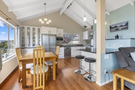 Photo of property in 85 Kahu Road, Paremata, Porirua, 5024