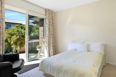 Photo of property in 2 Loloma Way, Wharewaka, Taupo, 3330