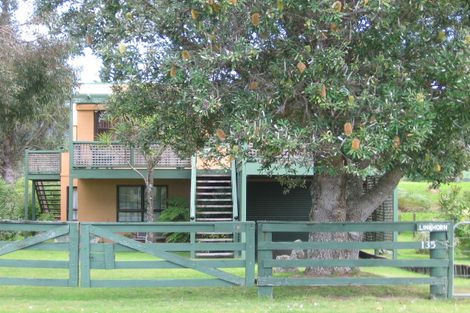 Photo of property in 135 Mangakahia Drive, Whangapoua, Coromandel, 3582