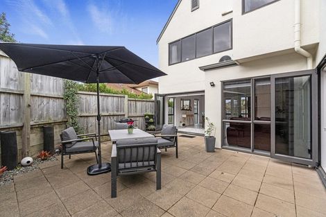 Photo of property in 3 Bluefin Way, West Harbour, Auckland, 0618