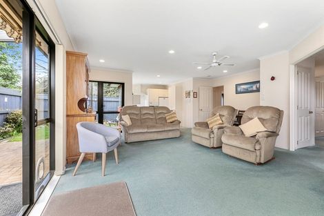 Photo of property in 8 Moffat Way, Bethlehem, Tauranga, 3110