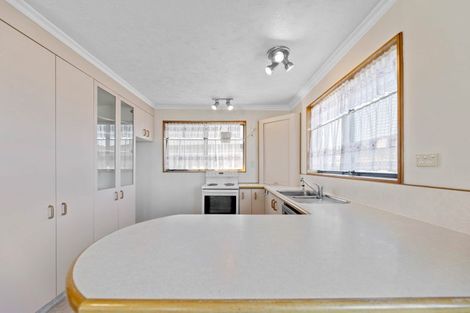 Photo of property in 22 Golders Place, Richmond Heights, Taupo, 3330