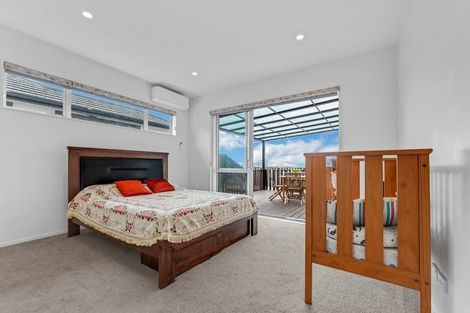 Photo of property in 66 Vinistra Road, Kumeu, 0810