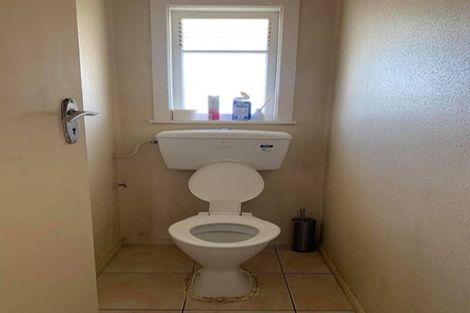 Photo of property in 44 Birdwood Avenue, Papatoetoe, Auckland, 2025