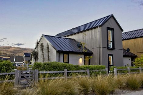 Photo of property in 29 Mulholland Drive, Jacks Point, 9371