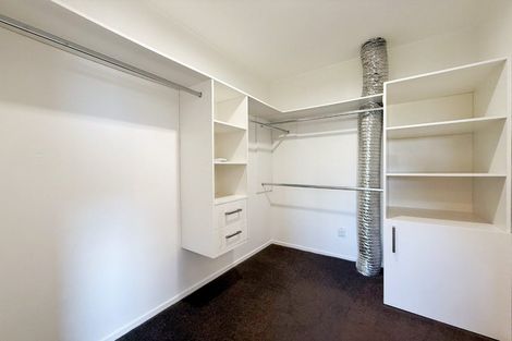 Photo of property in 113 Luckens Road, West Harbour, Auckland, 0618