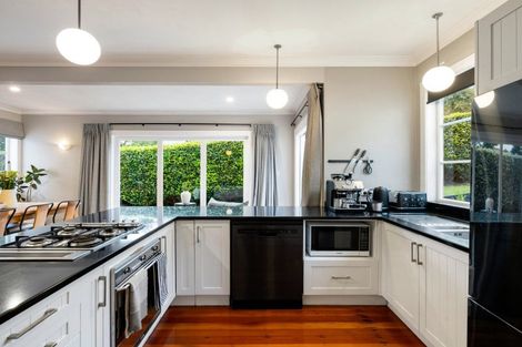 Photo of property in 34 Banbury Crescent, Fairfield, Hamilton, 3214