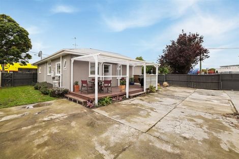 Photo of property in 61 Langdons Road, Papanui, Christchurch, 8053