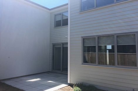 Photo of property in 16 Glide Lane, Whitby, Porirua, 5024