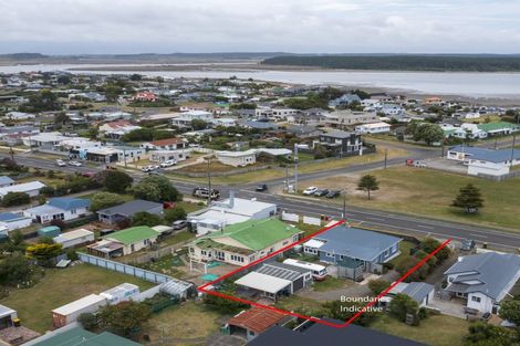 Photo of property in 141 Seabury Avenue, Foxton Beach, Foxton, 4815